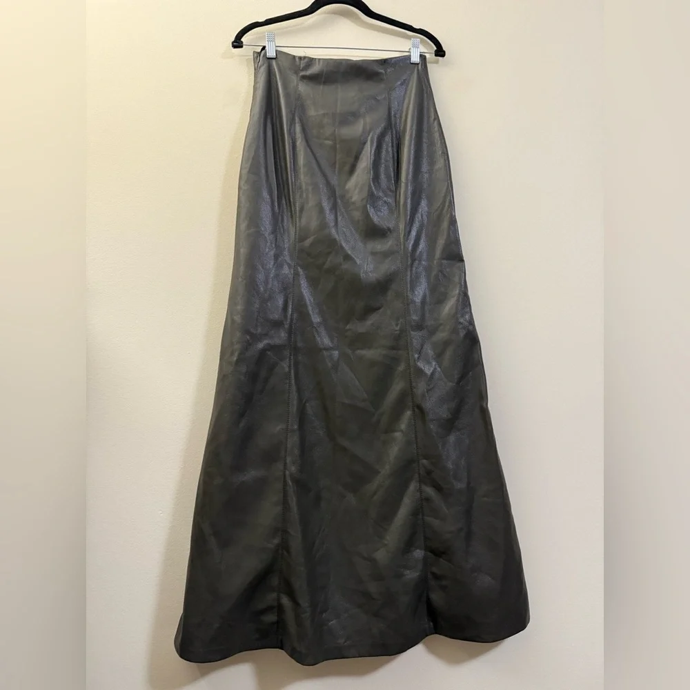 Nanushka Carlotta Faux Leather Maxi Skirt in Storm Evergreen - M - Picture 4 of 9